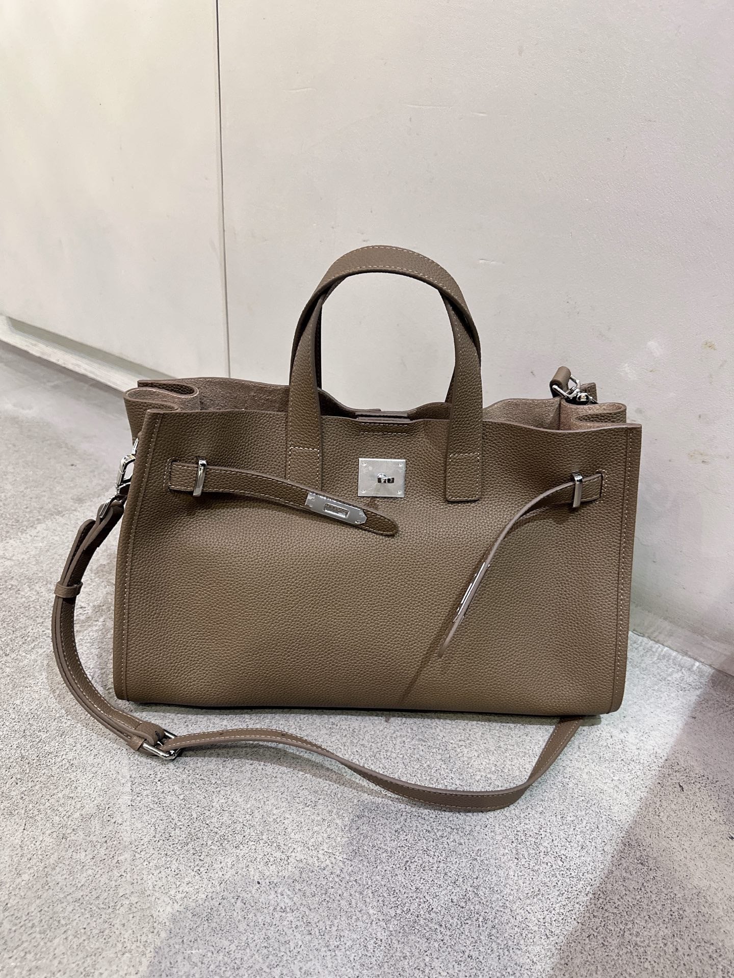 Echtleder Schulterriemen Umhängetasche mit Ziernähten