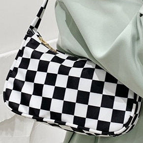 Modische Achseltasche mit Aufdruck